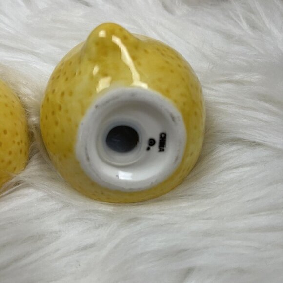 Lemon Salt & Pepper Shakers Set S & P Kitchen Decor Sunflower Plate - Picture 7 of 9